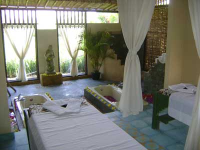 �antika Sok Wayah's massage room